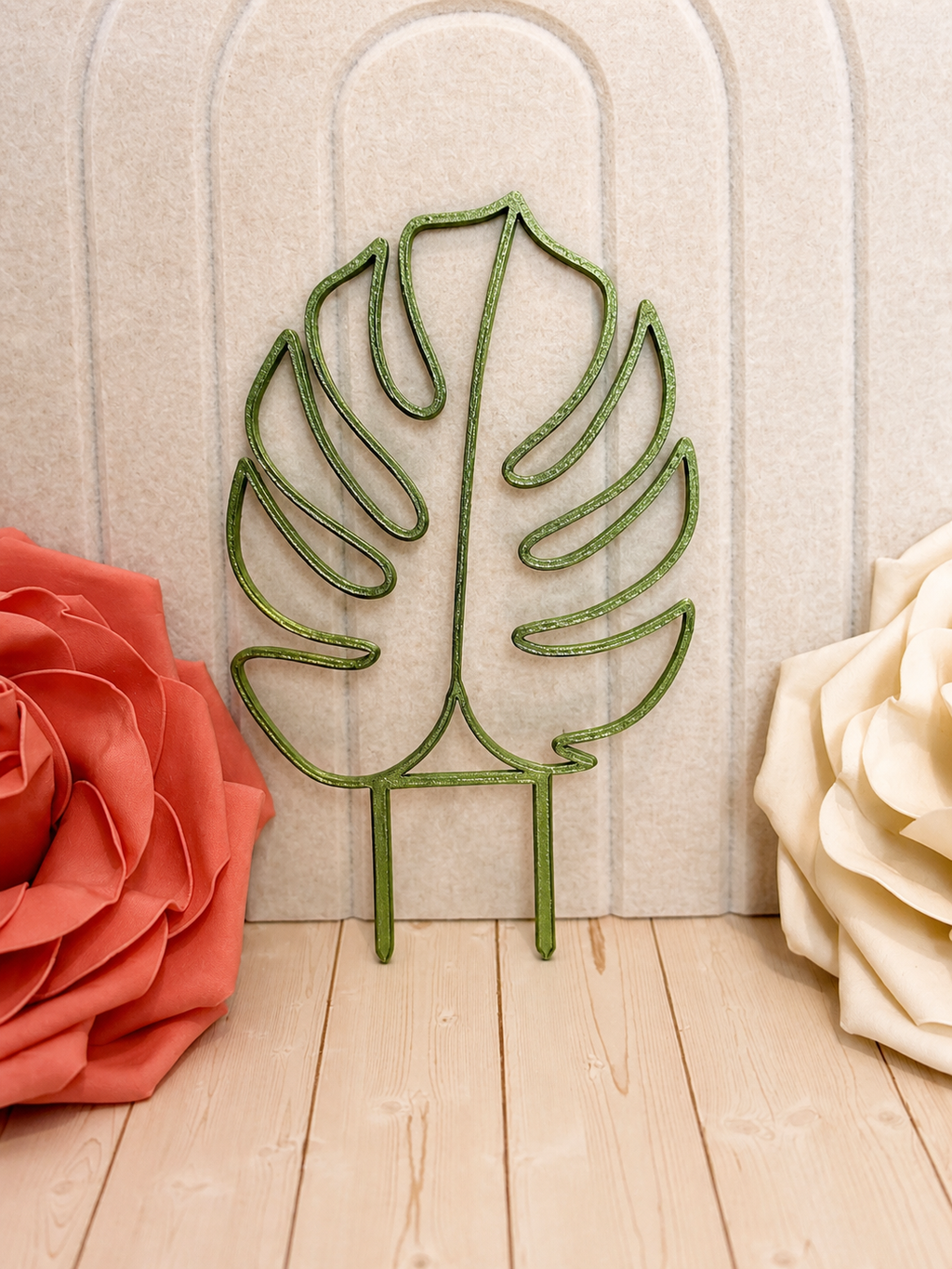 Monstera Leaf Plant Trellis