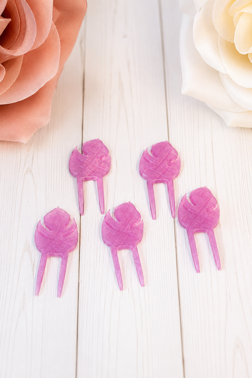 Propagation Pins - Set of 5 - Monstera Leaf